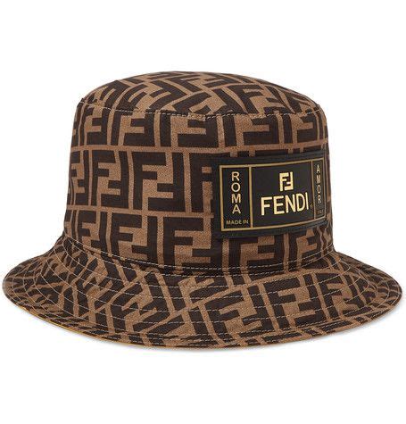 bermuda uomo fendi|fendi hats for women.